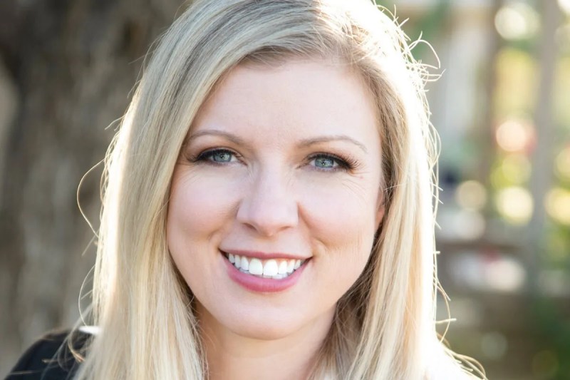 headshot of Julie Gunnigle