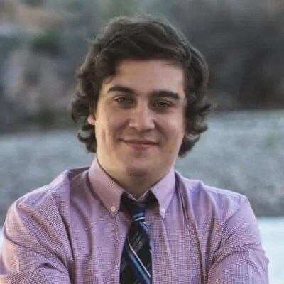 Multimedia Reporter Robert Gundran