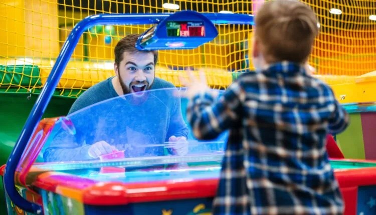 9 Arizona Indoor Amusement Parks Parents Will Love Too