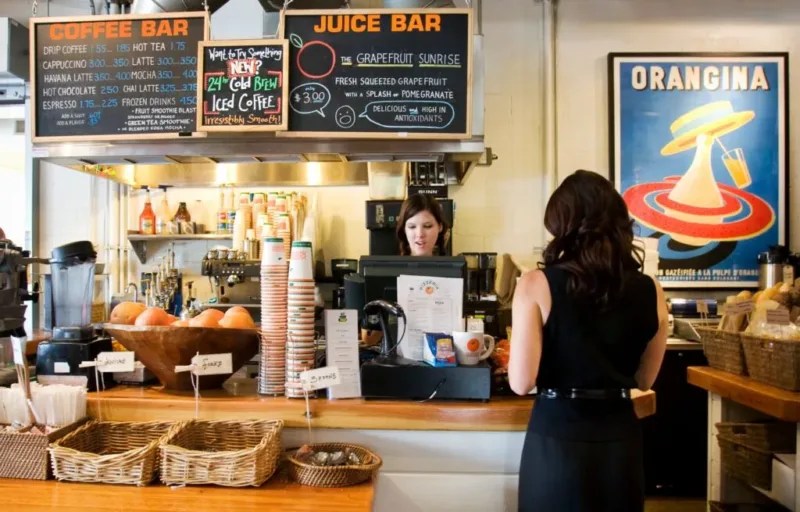 The 10 Best Pizza Joints In Phoenix (And What To Order At Each One)