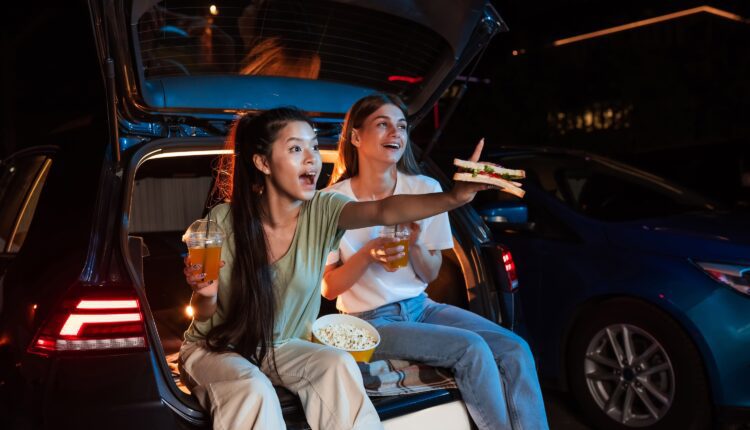 West Wind 9: All about the only drive-in movie theater left in Arizona