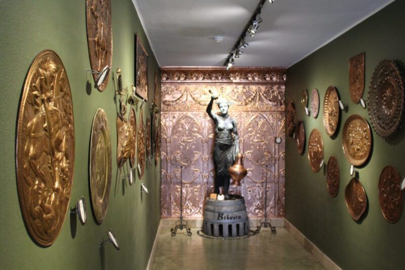 The New “Poozeum” & 7 other Quirky Arizona Museums