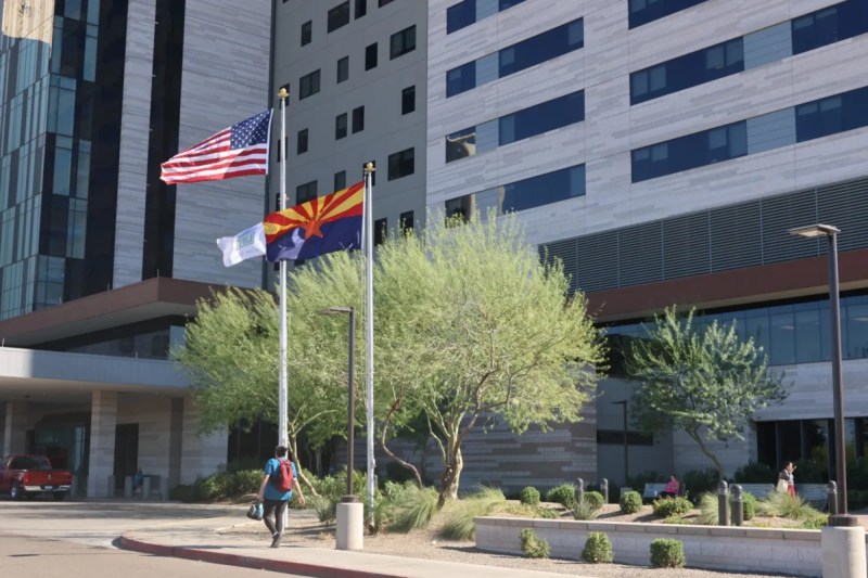 exterior of Banner - University Medical Center